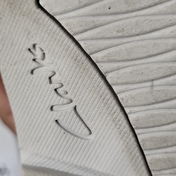 Ladies Clarks TriGenic comfy Casual Summer Sandals adjustable strap 8.5 - Picture 9 of 10